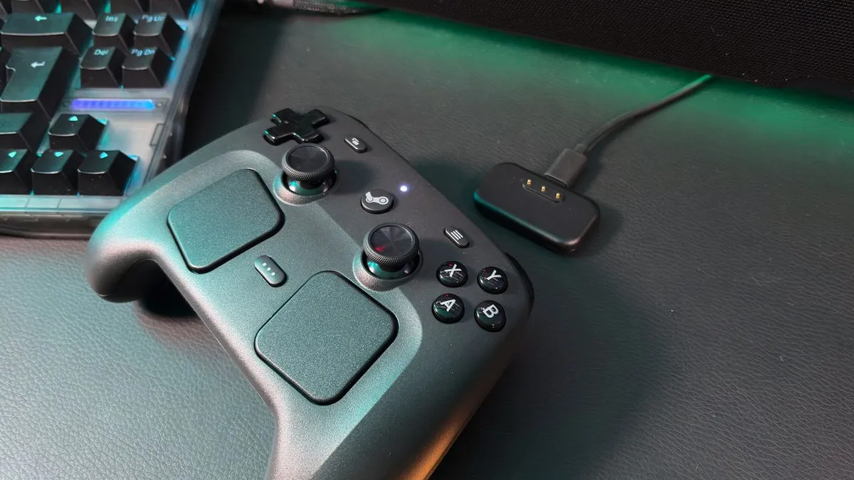 El mando de Steam se vuelve navaja suiza: este proyecto DIY lo convierte en un Xbox, Switch o PlayStation, pero olvídate de la carga inalámbrica