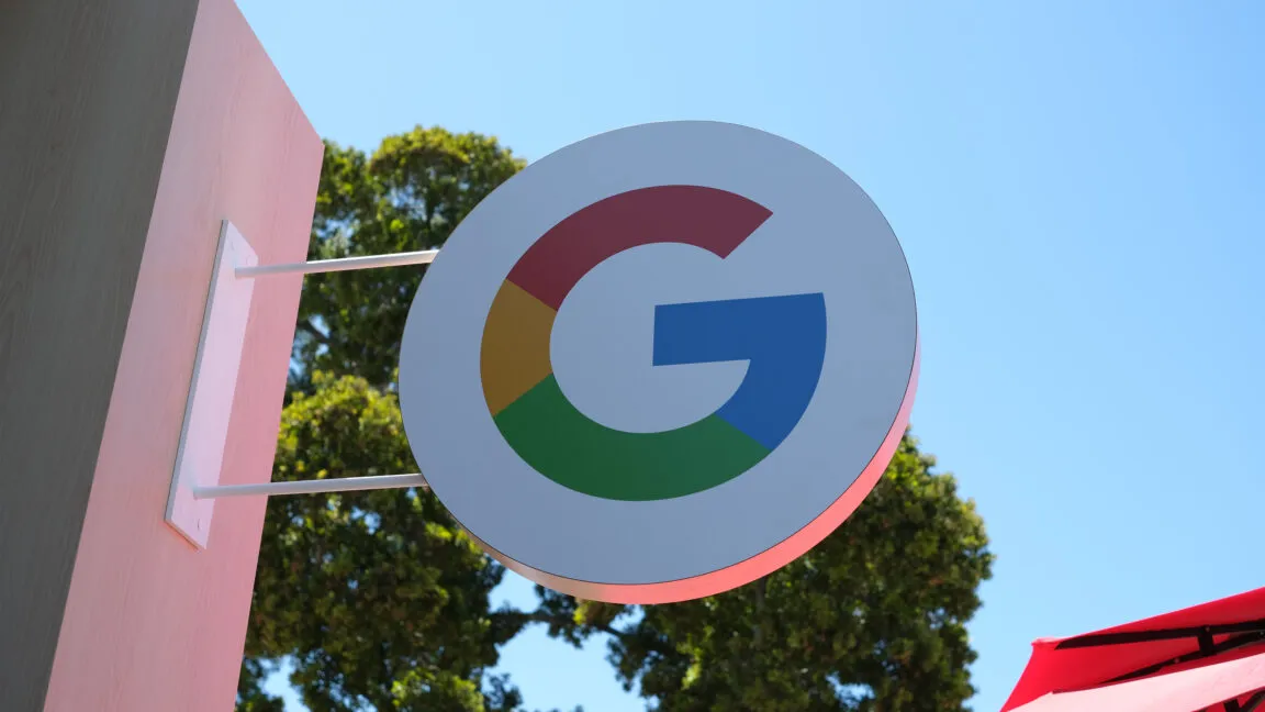 Google Imágenes cumple 25 tacos y se pone modo algoritmo: adiós a la barra limpia, hola a la galería que te conoce mejor que tu ex