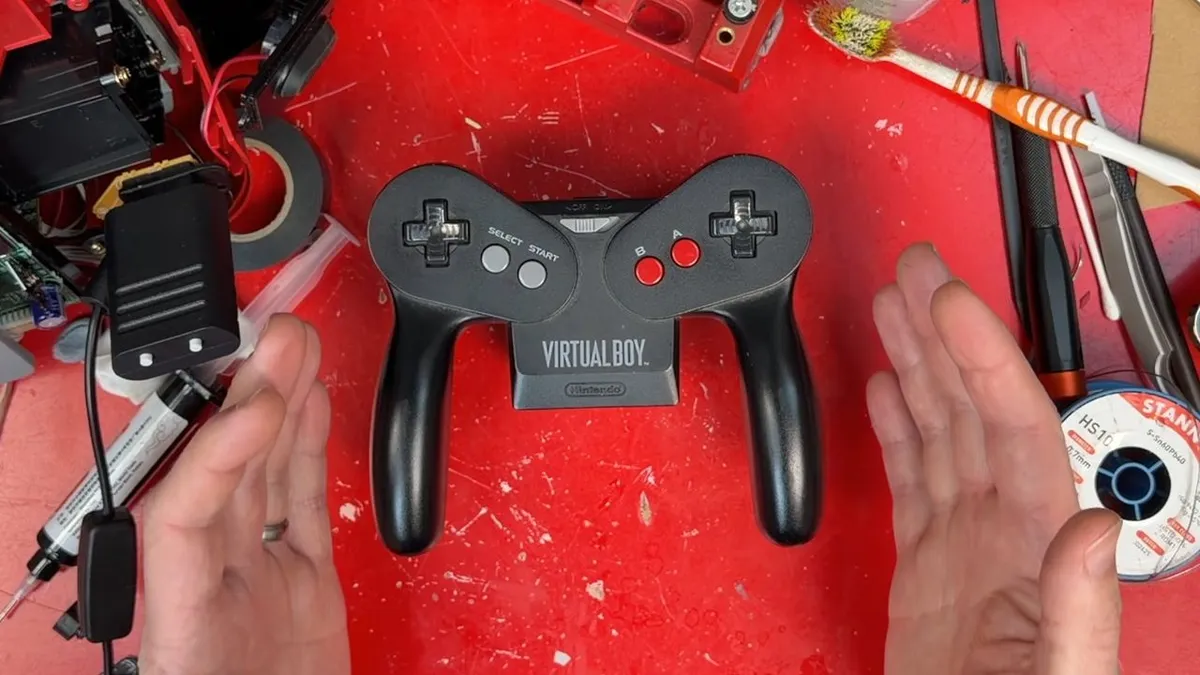 Alguien ha hecho lo que Nintendo no se atrevió: un mando de Virtual Boy para Switch 2 con Bluetooth y sin cables
