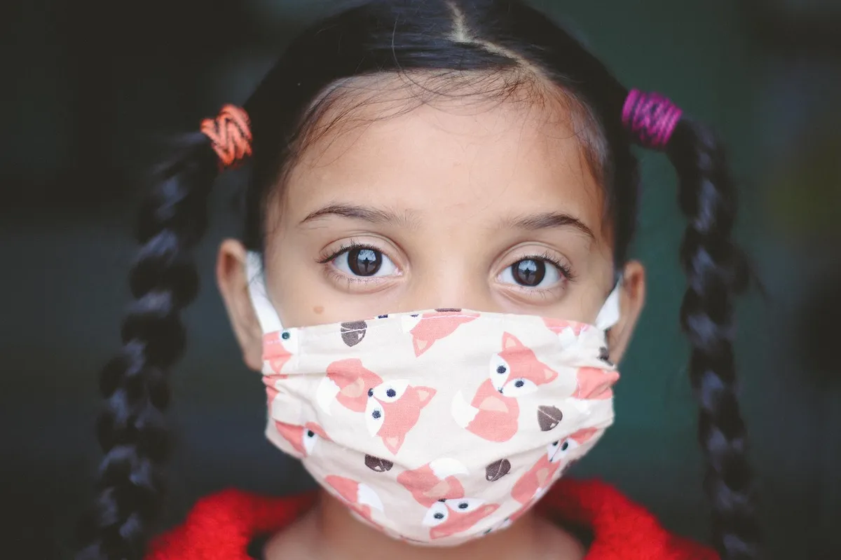 Humo de incendios: las mascarillas ayudan, pero no te confíes, que el aire es una putada