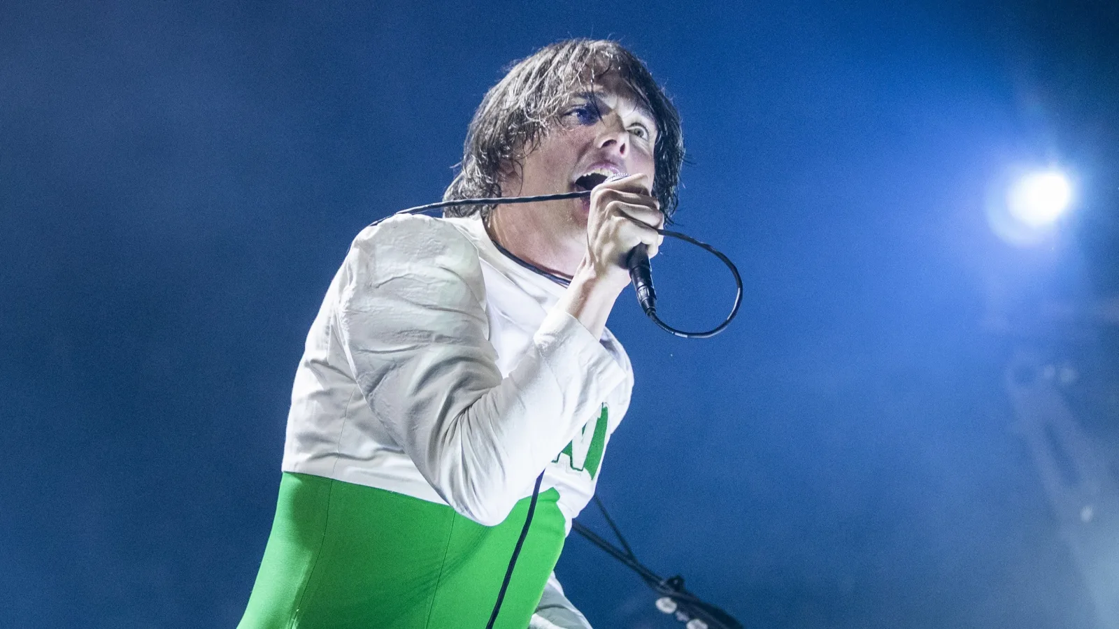 Gerard Way, vocalista de My Chemical Romance, interrumpe su concierto para hablar de Baldur's Gate — aunque, extrañamente, aún no ha jugado a BG3