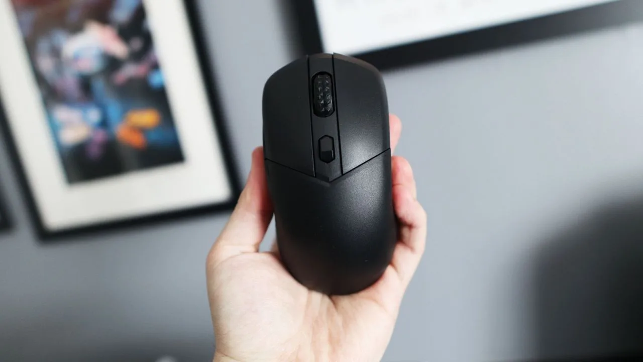 El MSI Versa 300 Wireless 8K: un ratón que no pide permiso para ser bueno
