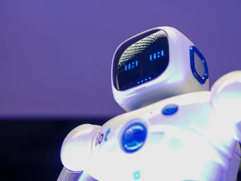 KPMG retira un informe sobre IA tras ser acusado de usar inteligencia artificial para redactarlo